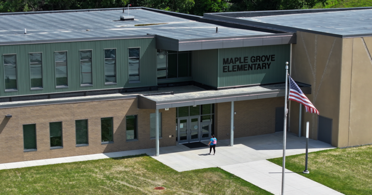 Maple Grove Elementary School, Cedar Rapids, IA